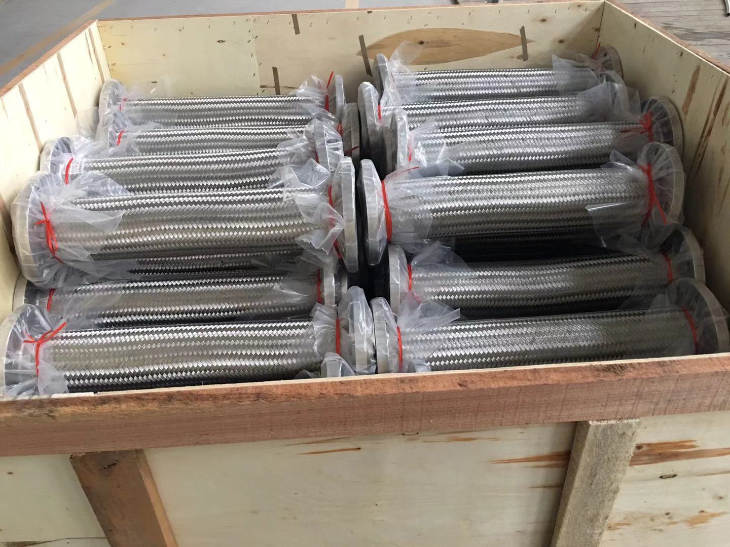 法蘭式金屬軟管